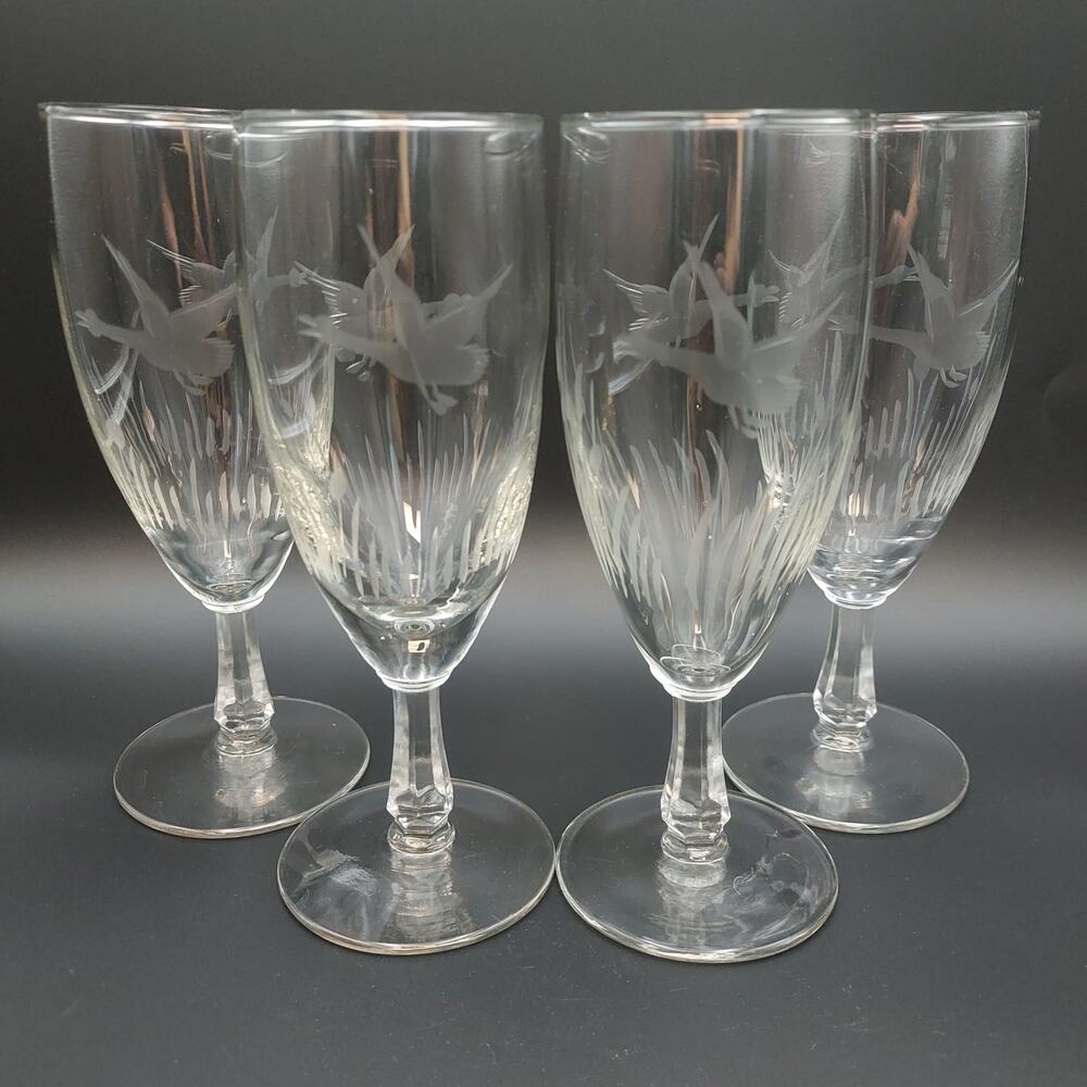Vintage Etched Geese Pilsner Glasses Set of 4 Flying Goose Cattails Barware 7.5"